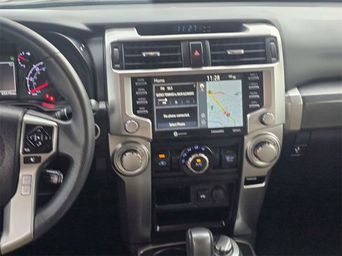 Used 2022 Toyota 4Runner SR5 Premium image 16
