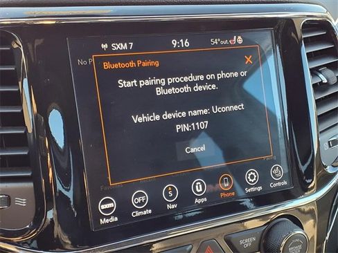 Used 2022 Jeep Grand Cherokee Limited w/ Trailer Tow Group IV image 13