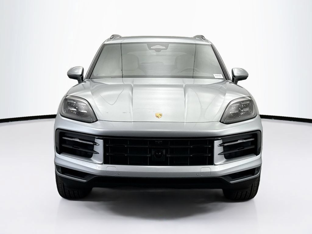 Used 2026 Porsche Cayenne AWD/4WD image 10