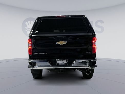 Used 2024 Chevrolet Silverado 2500 LTZ w/ LTZ Plus Package image 15