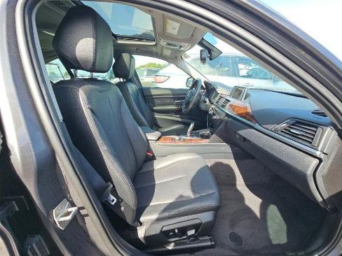 Used 2013 BMW 328i Sedan RWD image 9