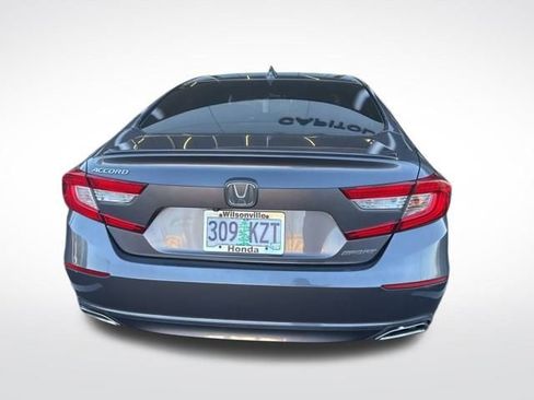 Used 2018 Honda Accord Sport image 13