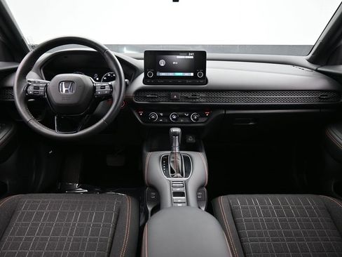 Certified 2025 Honda HR-V Sport image 42