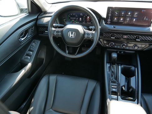 Used 2023 Honda Accord EX-L image 9