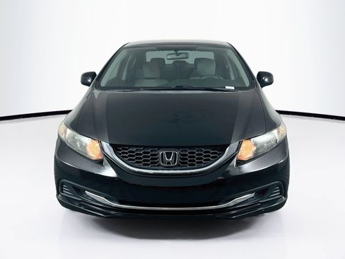 Used 2013 Honda Civic LX image 2