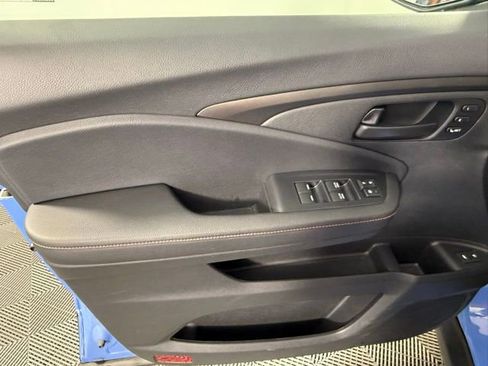 Used 2025 Honda Passport TrailSport image 15