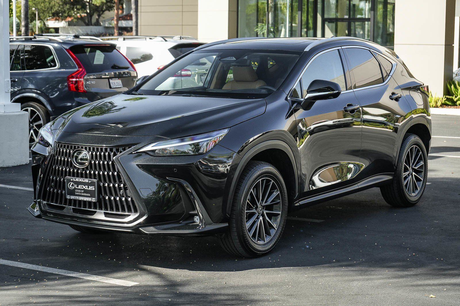 Used 2024 Lexus NX 350h AWD w/ Vision Package image 3