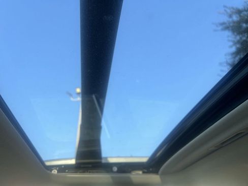 Used 2026 Hyundai Venue SEL image 15