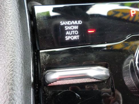 Used 2022 Jeep Grand Cherokee L Limited image 32