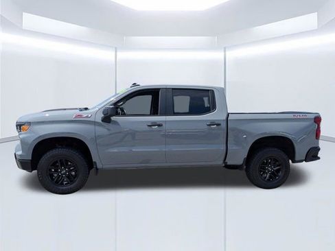 Used 2024 Chevrolet Silverado 1500 Custom Trail Boss AWD/4WD image 7