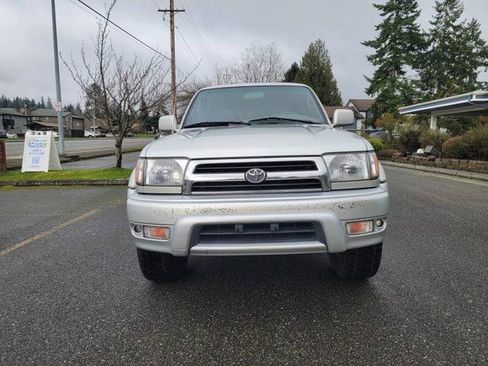 Used 1999 Toyota 4Runner Limited image 2