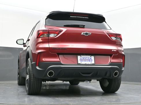 Used 2023 Chevrolet TrailBlazer RS w/ Convenience Package image 40