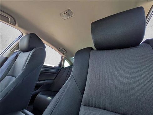 Used 2021 Honda Accord LX image 15