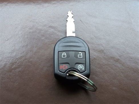 Used 2015 Ford F350 Platinum w/ FX4 Off-Road Package image 33