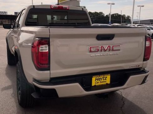 Used 2026 GMC Canyon AT4 AWD/4WD image 8