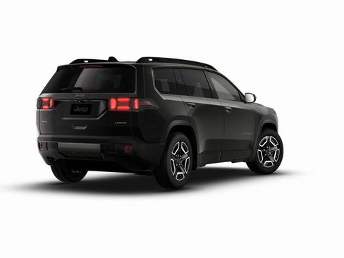 New 2026 Jeep Cherokee Laredo image 9