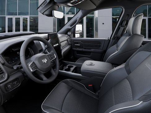 New 2026 RAM 2500 Laramie AWD/4WD image 22