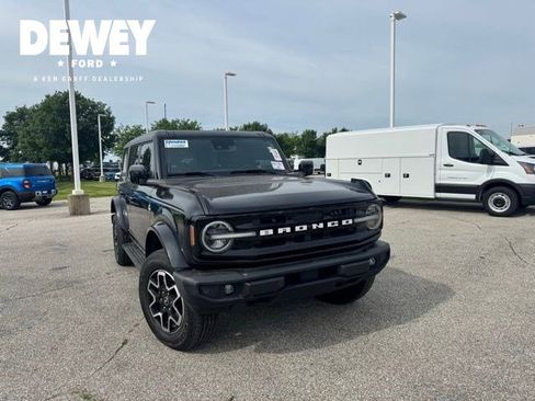 Used 2021 Ford Bronco Outer Banks AWD/4WD image 2