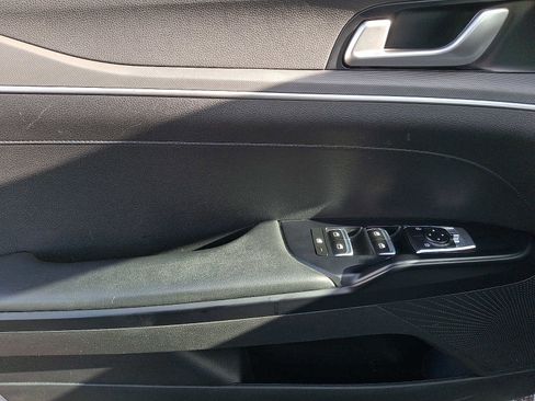 Used 2022 Kia K5 GT-Line image 9