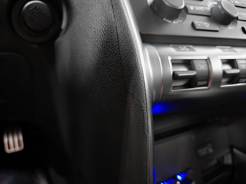 Used 2010 Nissan GT-R Premium image 54