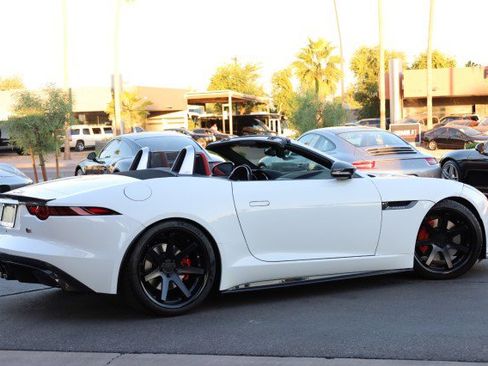 Used 2018 Jaguar F-TYPE Convertible image 20