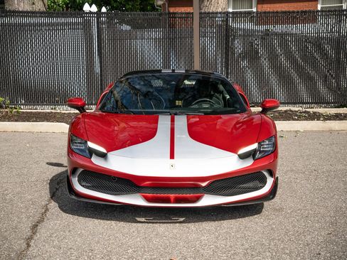 Used 2023 Ferrari 296 GTS RWD image 10