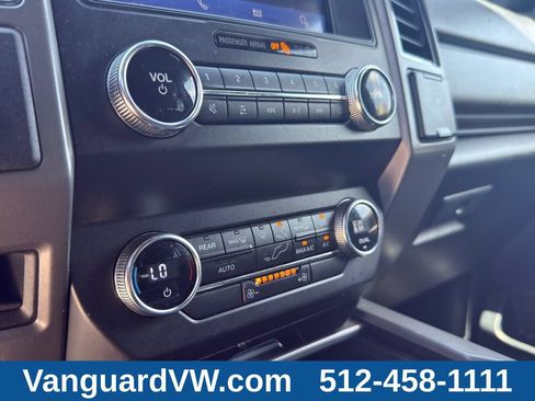 Used 2020 Ford Expedition XLT RWD image 13