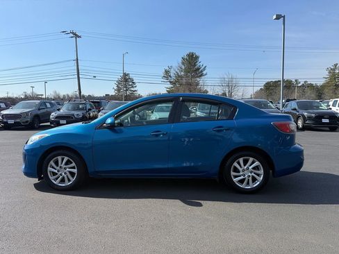 Used 2012 MAZDA MAZDA3 i Grand Touring w/ Tech Pkg image 3