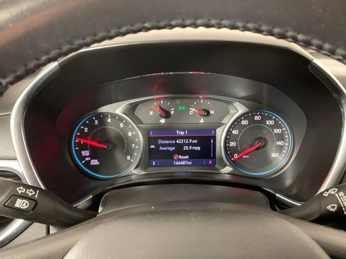Used 2020 Chevrolet Equinox LT w/ Midnight Edition AWD/4WD image 19