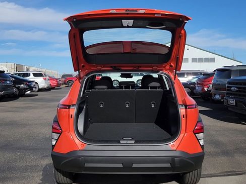 New 2026 Hyundai Kona SE image 17