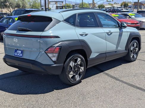 Used 2024 Hyundai Kona SEL FWD image 2