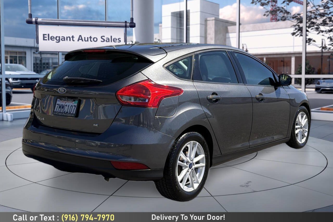 Used 2015 Ford Focus SE FWD image 5