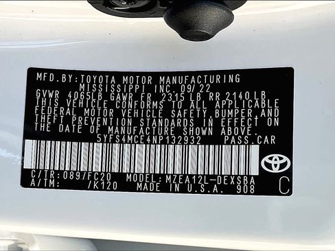 Used 2022 Toyota Corolla SE FWD image 32