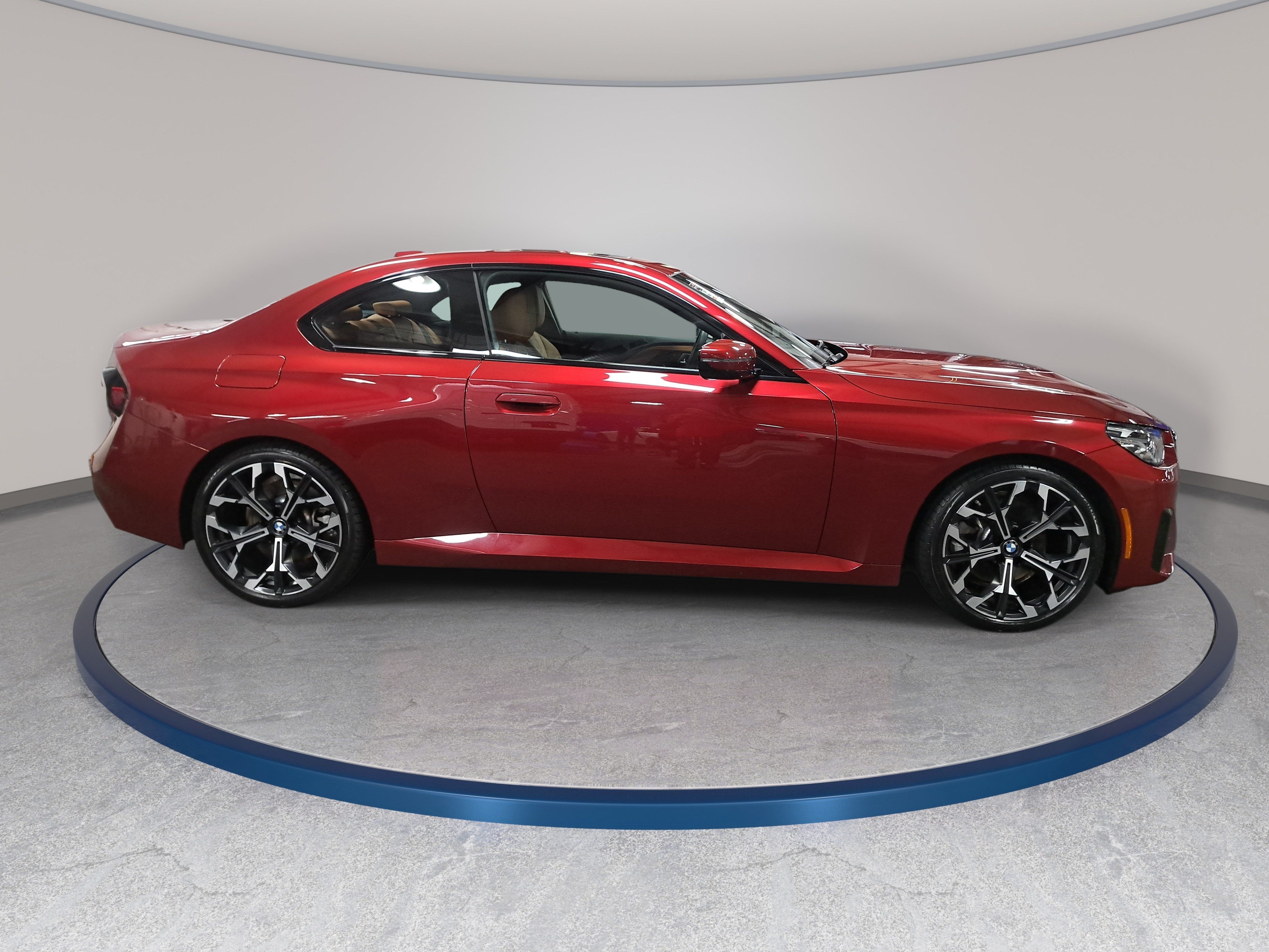 Certified 2025 BMW 230i Coupe w/ M Sport Package RWD image 5