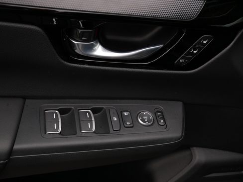 Used 2025 Honda CR-V EX-L image 19