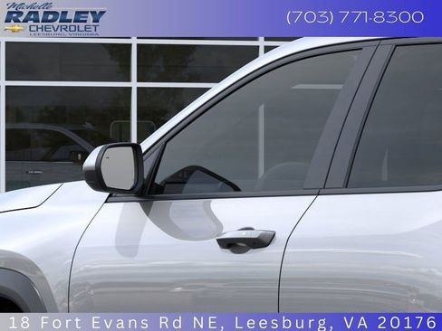 New 2026 Chevrolet Equinox LT w/ Convenience Package II image 14