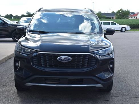 Used 2023 Ford Escape Platinum AWD/4WD image 14