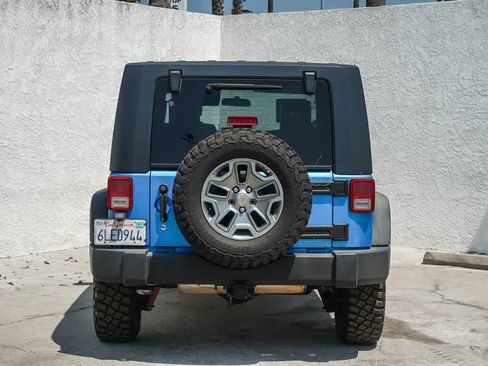 Used 2010 Jeep Wrangler Unlimited Sport AWD/4WD image 7