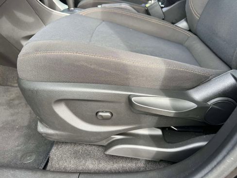 Used 2022 Chevrolet Trax LS w/ Tint and Cruise Package image 14