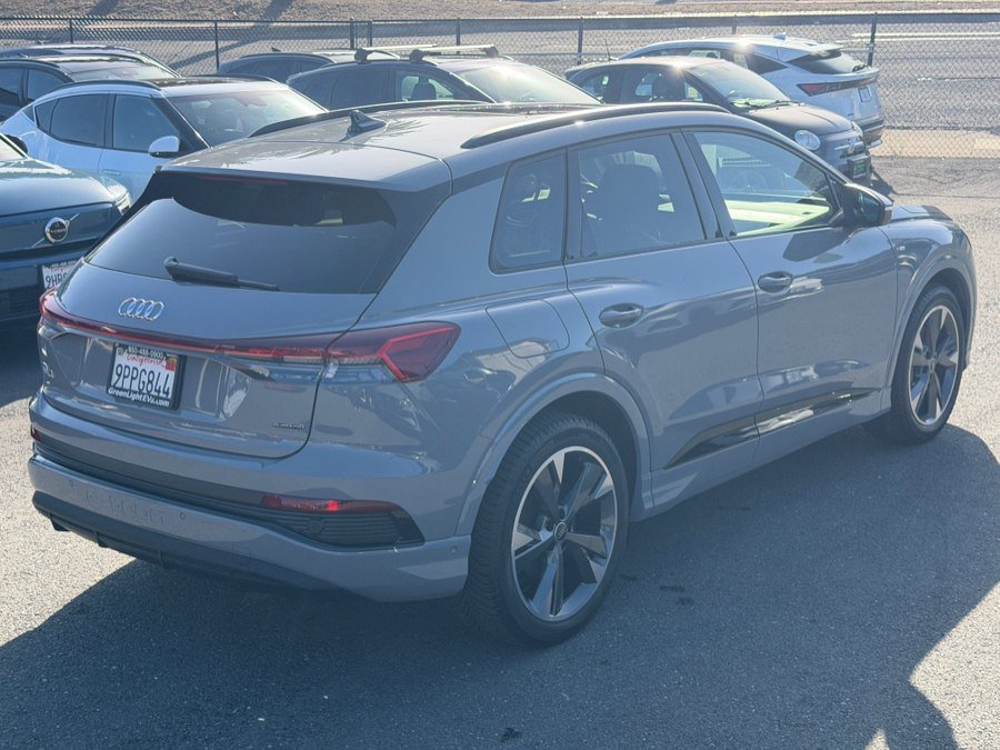 Used 2024 Audi Q4 e-tron Premium Plus w/ Premium Plus AWD/4WD image 5