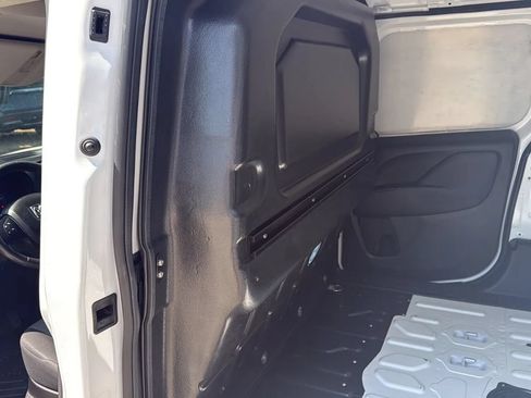 Used 2022 RAM ProMaster City Tradesman FWD image 12