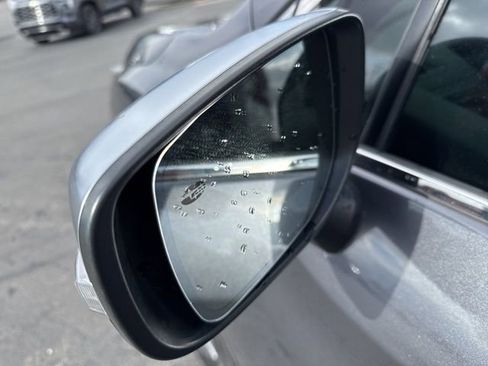 Used 2020 Subaru Ascent Touring w/ Popular Package #2 image 11