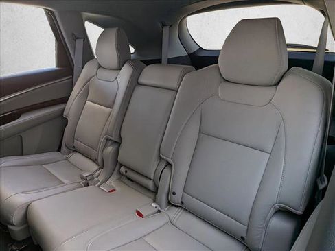 Used 2019 Acura MDX FWD image 16