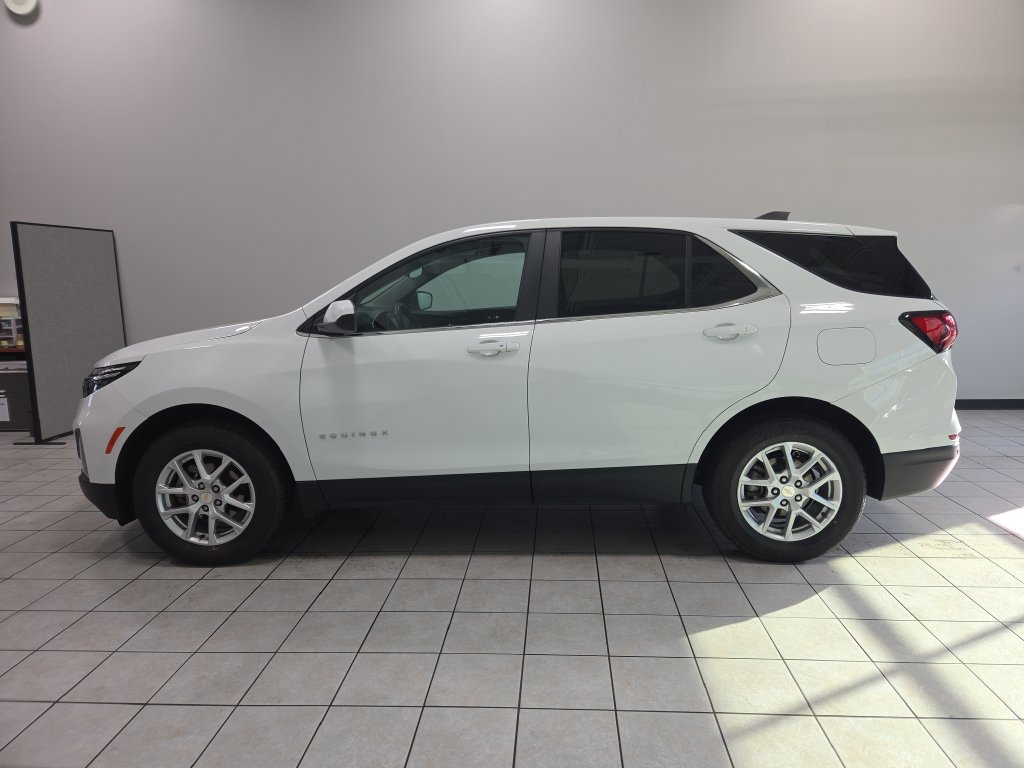 Used 2024 Chevrolet Equinox LT AWD/4WD image 5