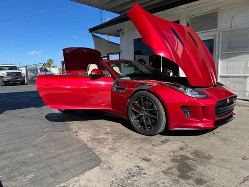 Used 2015 Jaguar F-TYPE S image 21