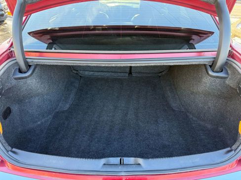 Used 2012 Chrysler 300 Limited image 13