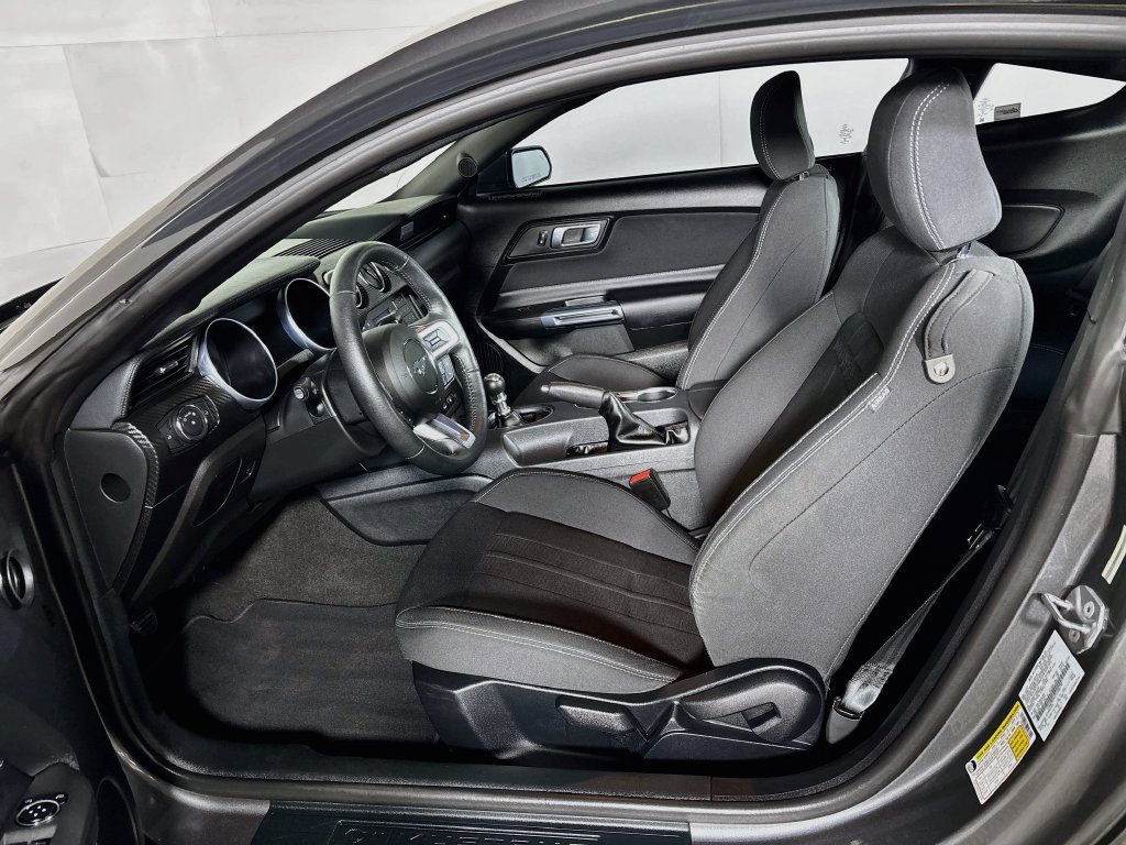 Used 2023 Ford Mustang Coupe RWD image 11