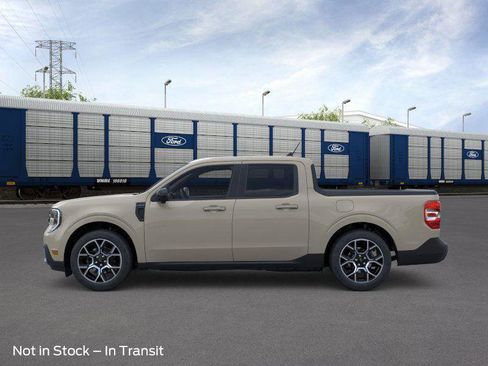 New 2025 Ford Maverick Lariat image 3