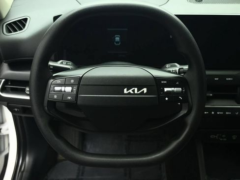 Certified 2025 Kia K4 FWD image 12