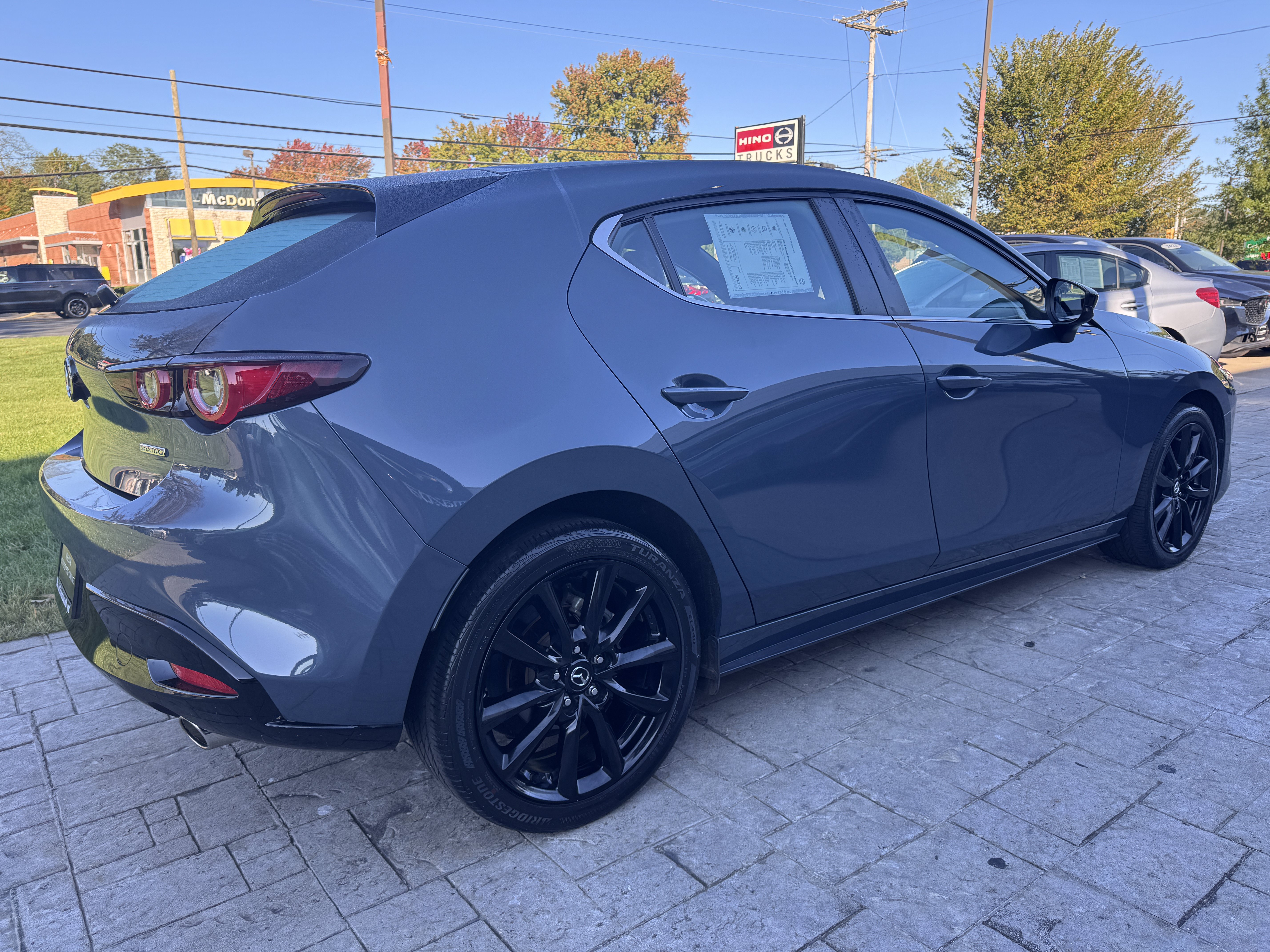 Certified 2022 MAZDA MAZDA3 s FWD image 12